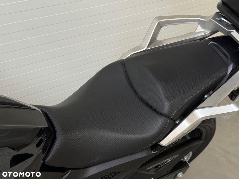 Honda NC - 28