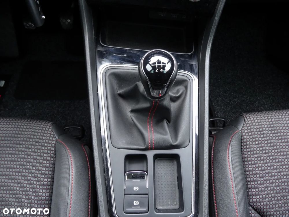 Seat Leon 2.0 TDI DPF Start&Stop FR - 29