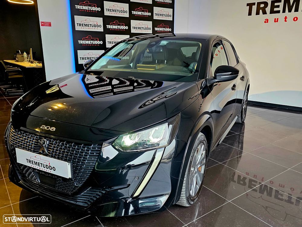 Peugeot e-208 Allure - 6