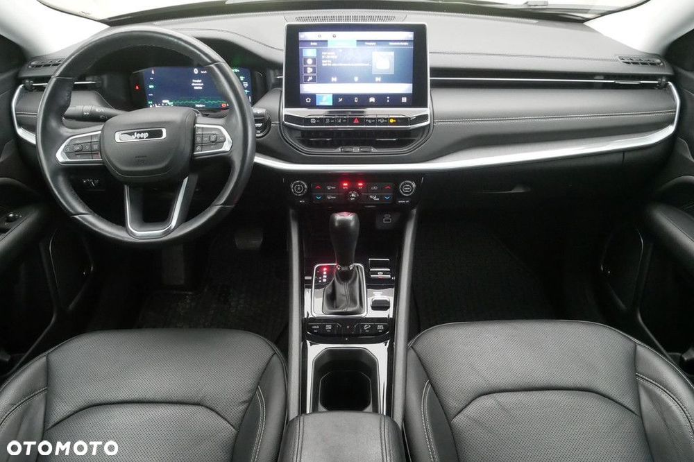 Jeep Compass - 8