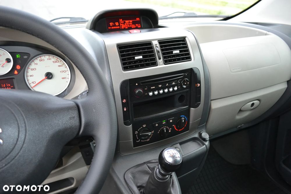 Citroën Jumpy Combi - 18