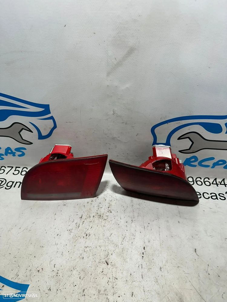 Farolins Tras Traseiro Mala Originais Audi A3 8P 8PA SportBack 5 Portas 8P4945094 8P4945093 2003 - 2013 - 5