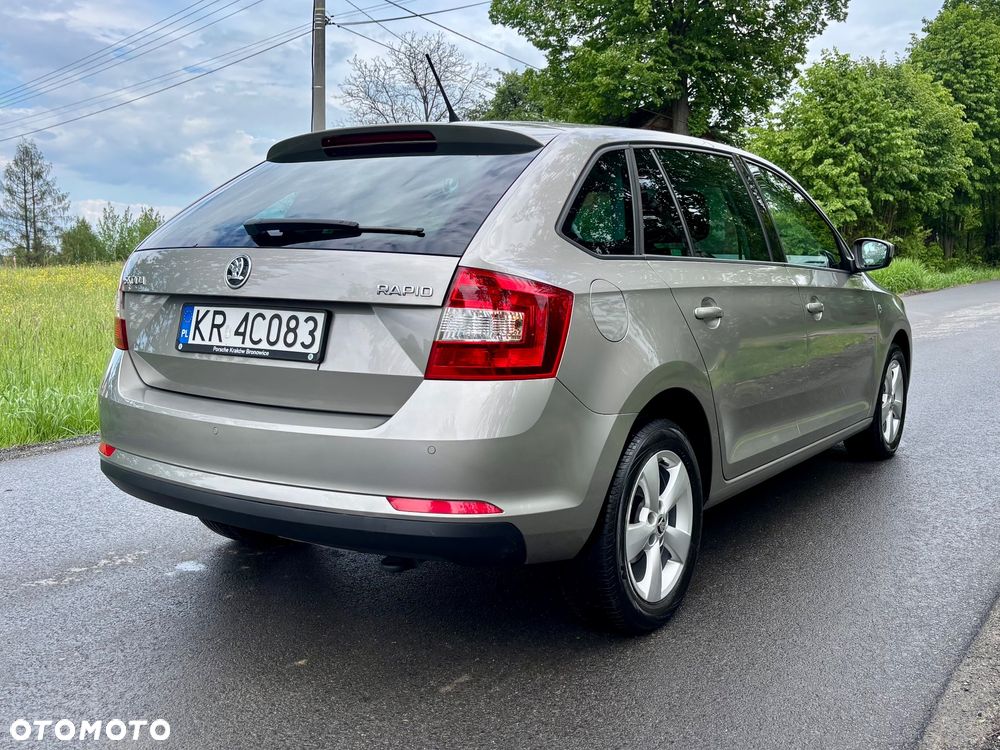 Skoda RAPID 1.2 TSI Ambition - 10