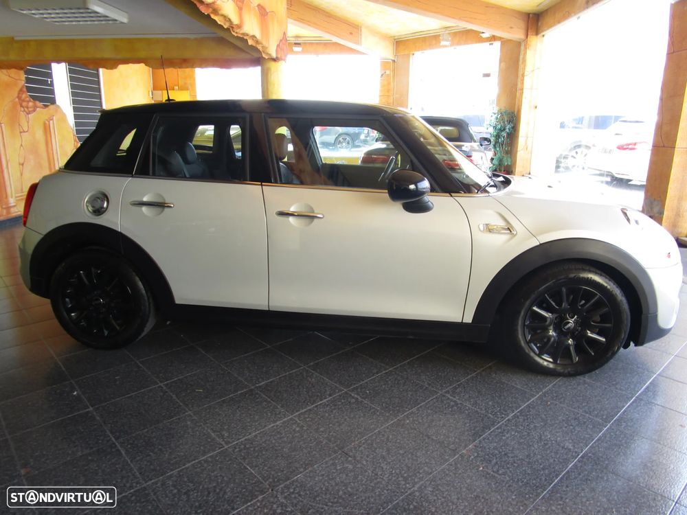 MINI 5 Portas Cooper SD Sport Aut. Seven - 4