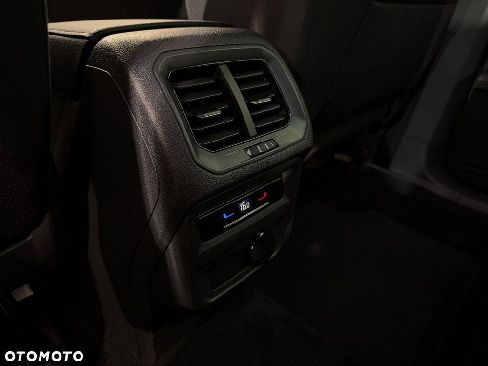 Volkswagen Tiguan - 14