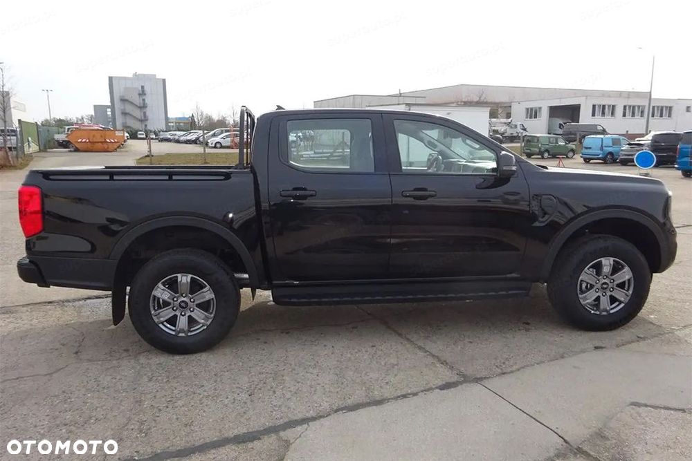 Ford Ranger XLT 4x4 A6 2.0 170KM - 4