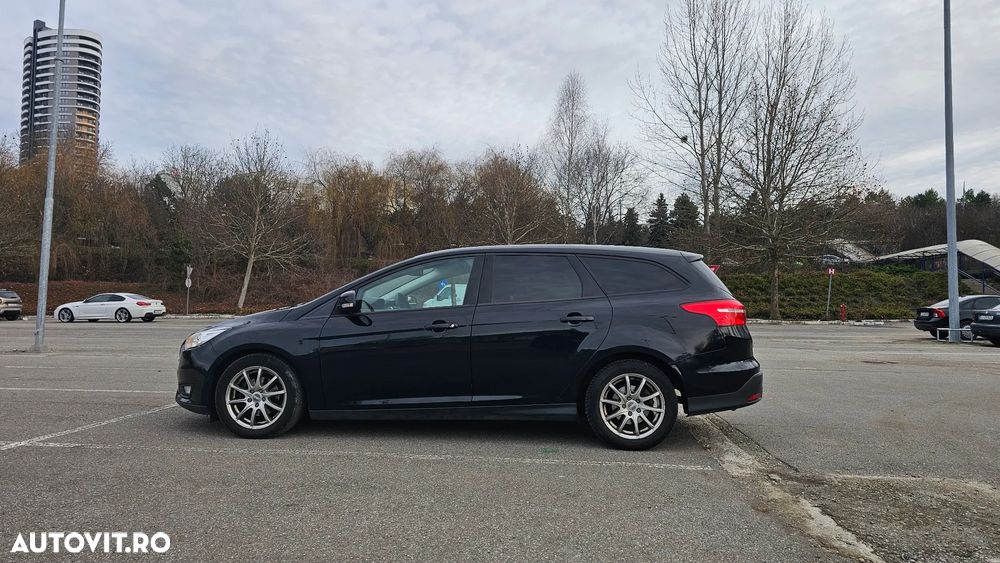 Ford Focus - 4