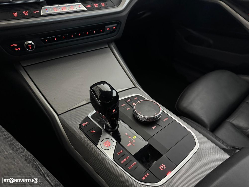 BMW 320 d Pack M Auto - 16