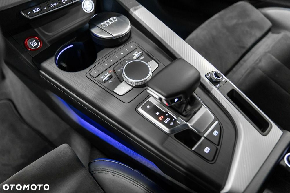 Audi A4 Allroad - 28