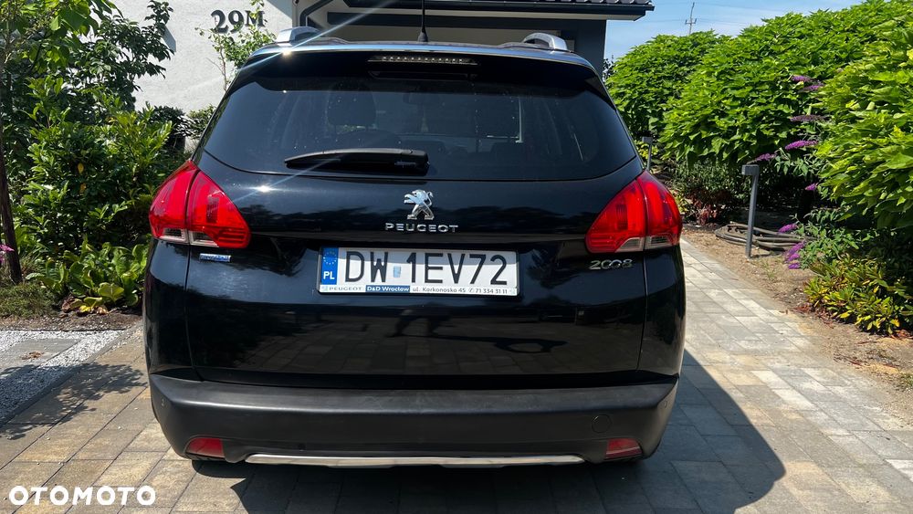Peugeot 2008 BlueHDi FAP 120 STOP & START Allure - 11