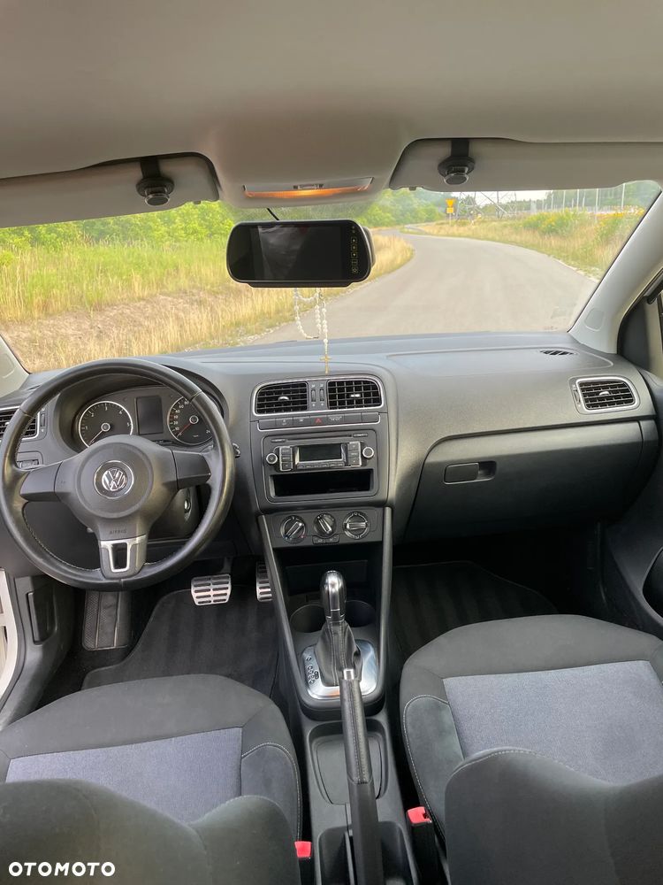 Volkswagen Polo 1.6 TDI DPF Highline DSG - 20