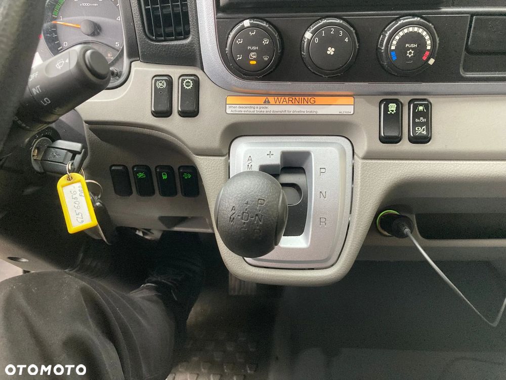 FUSO CANTER 7C15 - 5