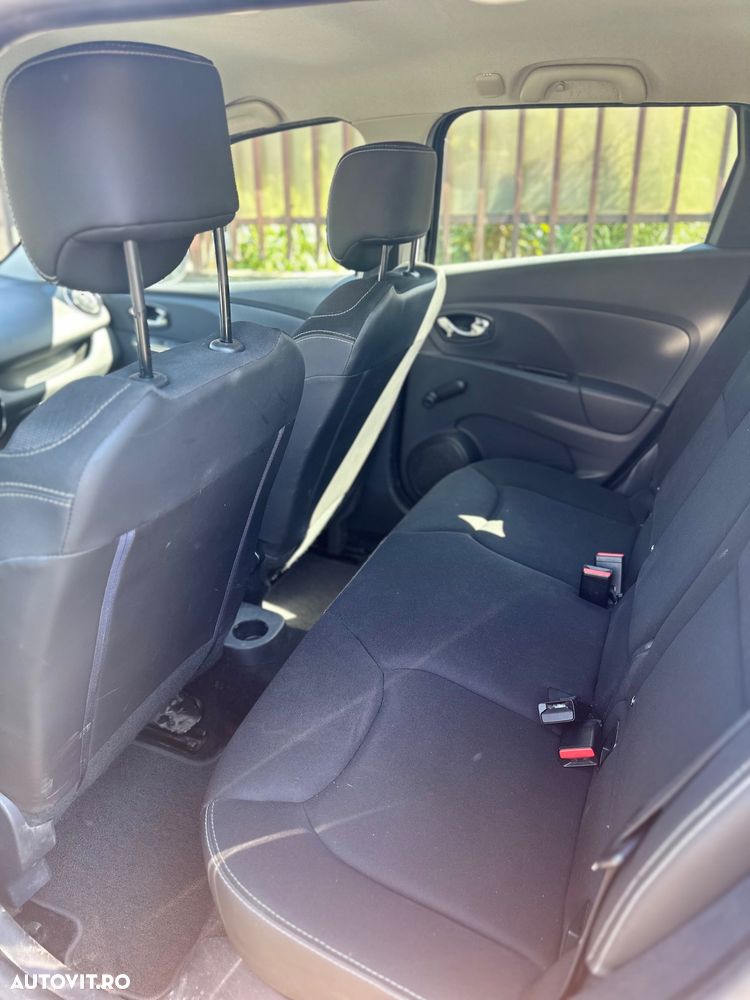 Renault Clio - 5