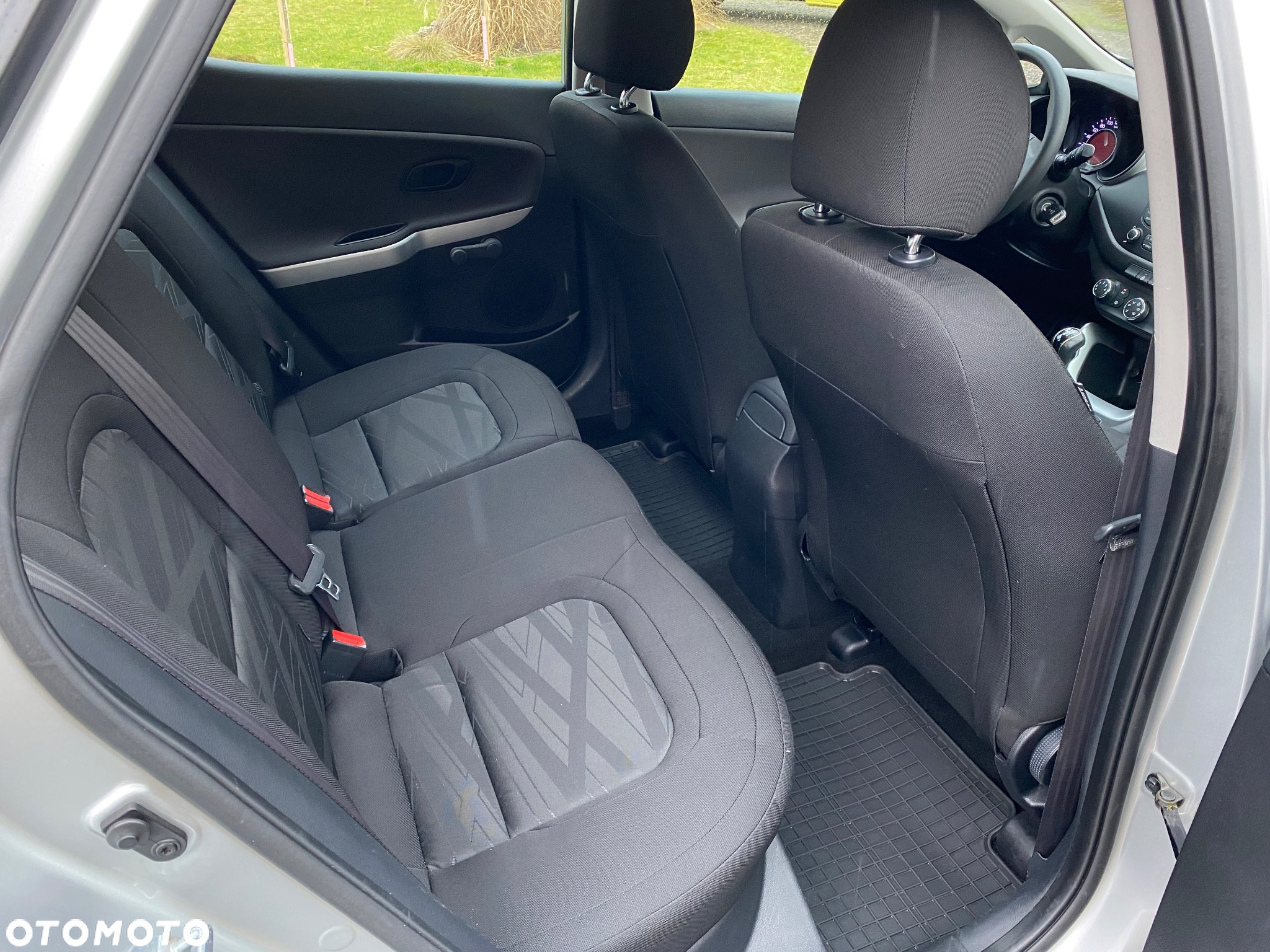 Kia Ceed Cee'd 1.4 CRDi L - 6