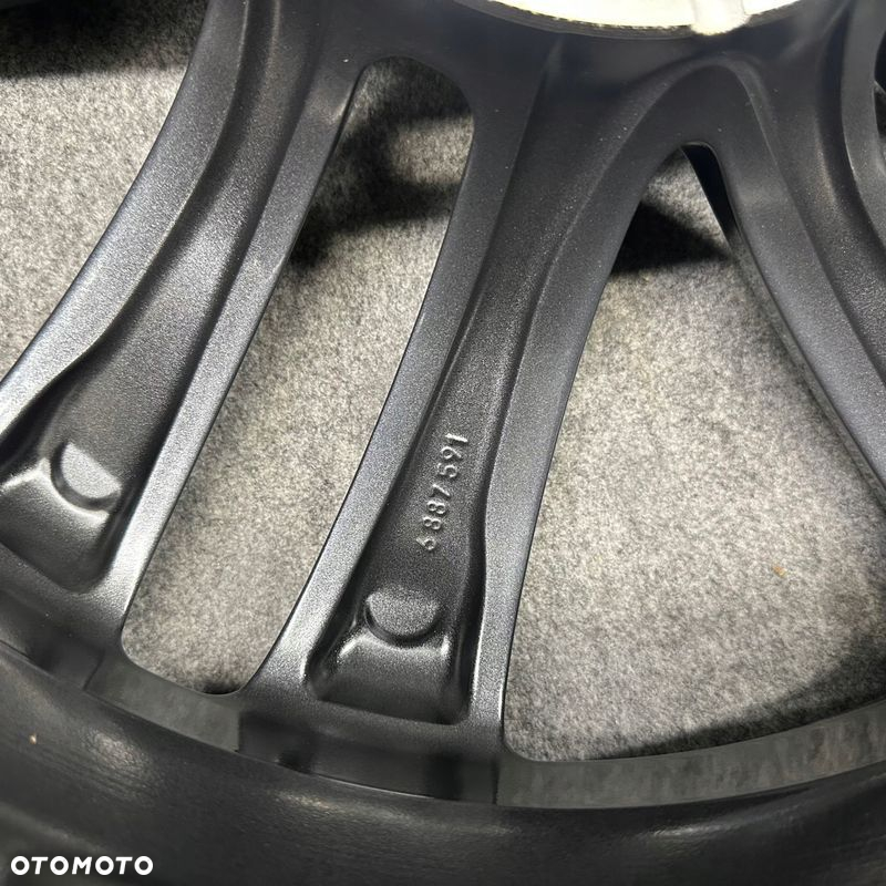 FELGA BMW 7 G11 G12 6887591 8,5Jx19 IS25 630 19” 19 - 3