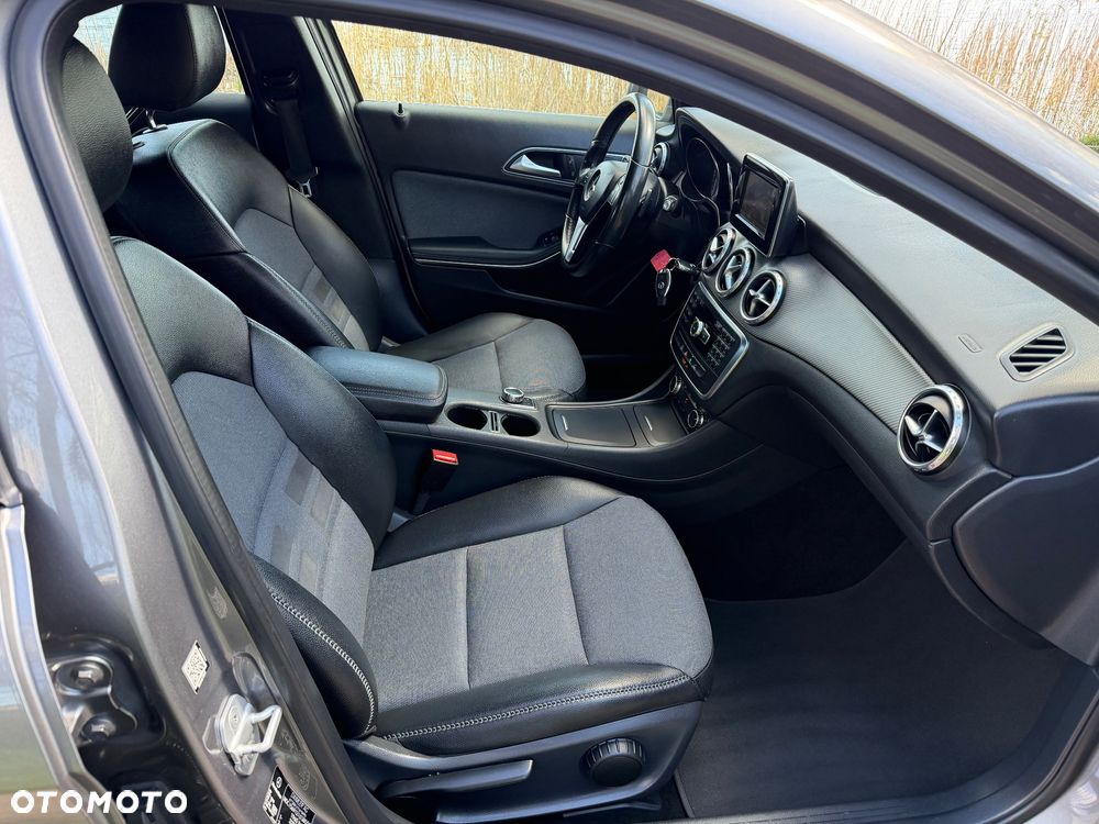 Mercedes-Benz GLA 180 CDI 7G-DCT Edition 1 - 10