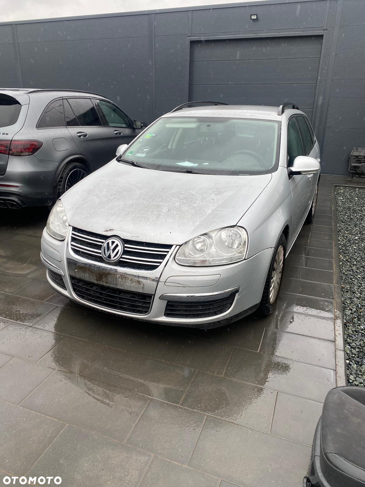 Volkswagen Golf Variant 1.9 TDI DPF Trendline BlueMotion - 4