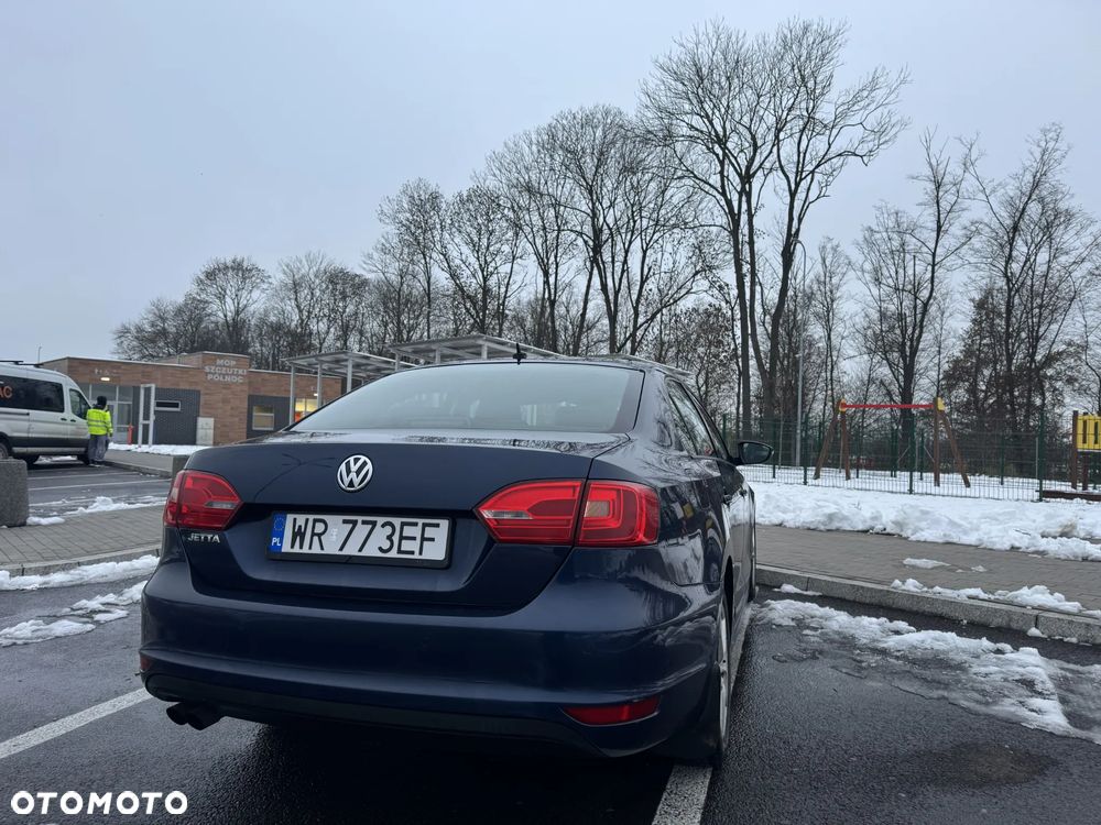 Volkswagen Jetta 1.4 TSI Comfortline - 5