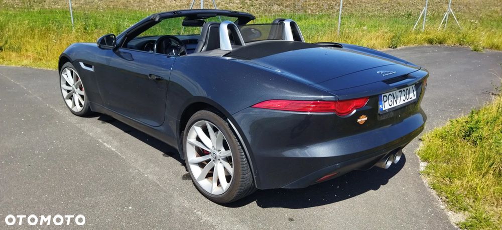 Jaguar F-Type - 2