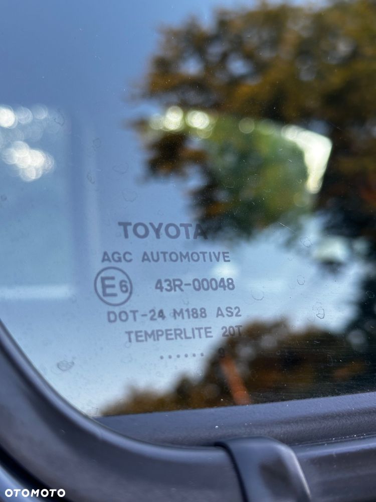 Toyota Yaris - 13