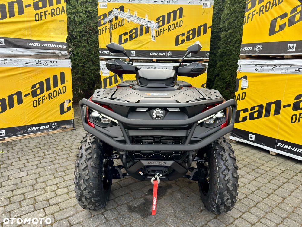 Can-Am Outlander - 1