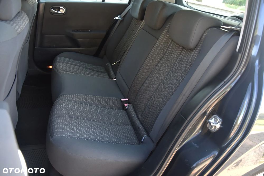 Renault Megane 1.6 16V Dynamique - 9