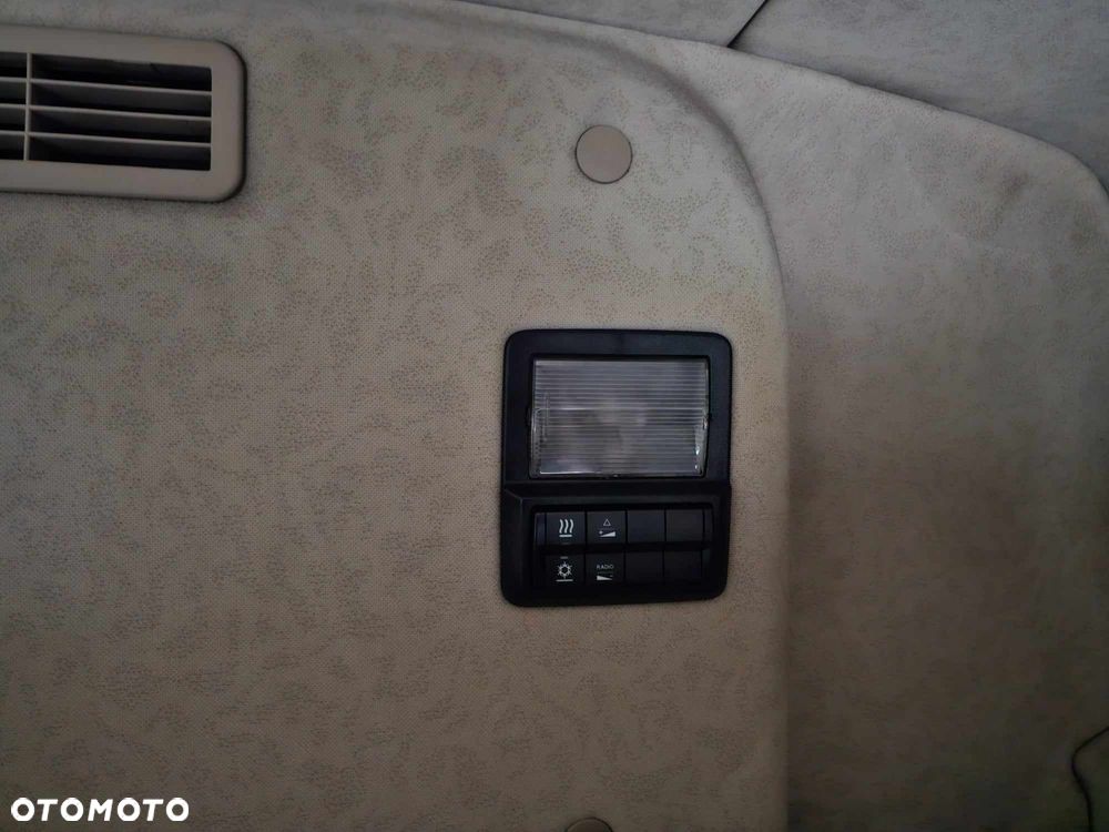 Mercedes-Benz ACTROS - 5