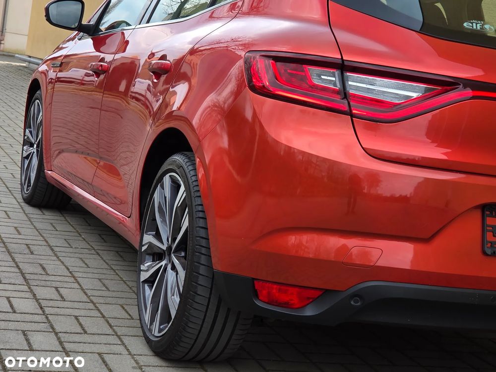 Renault Megane ENERGY TCe 130 GT LINE - 16
