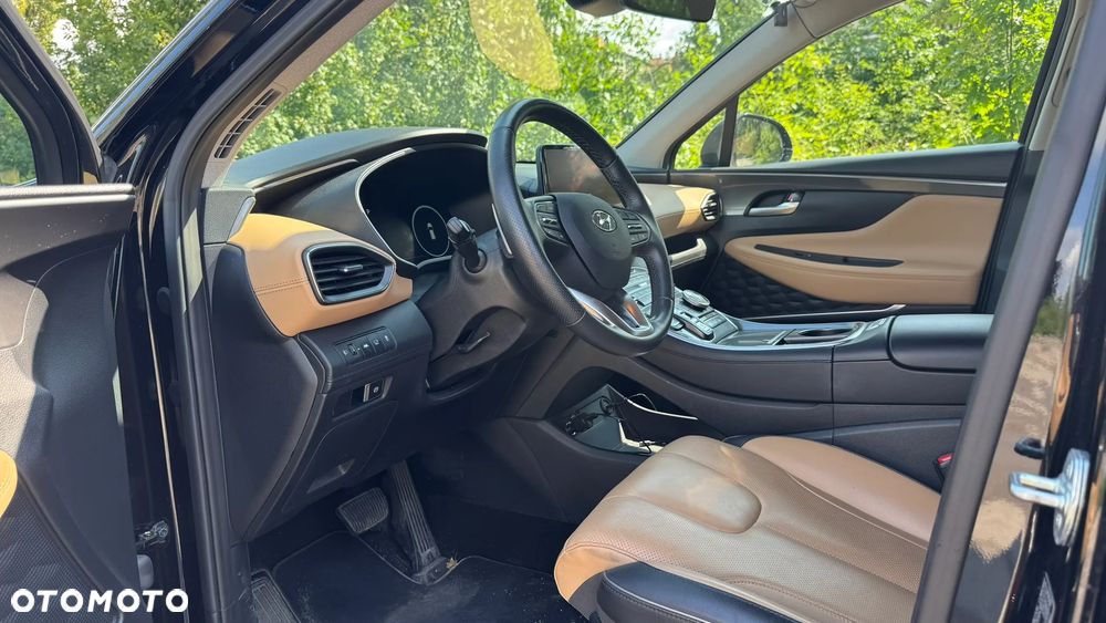 Hyundai Santa Fe 1.6 T-GDI HEV Platinum 4WD - 5