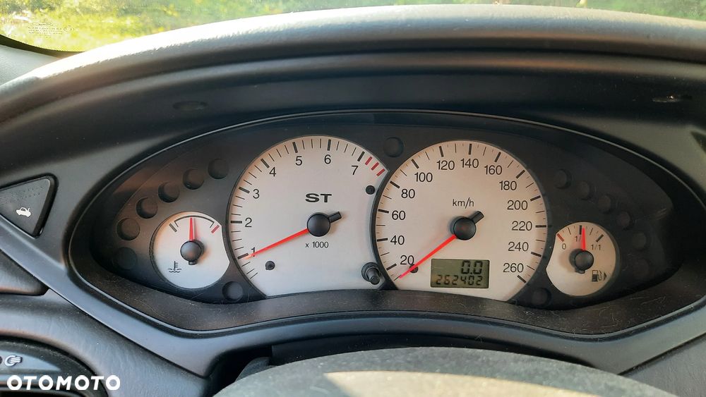 Ford Focus ST170 - 7