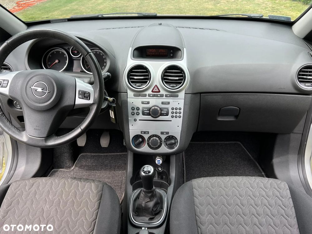 Opel Corsa 1.3 CDTI DPF Edition - 18