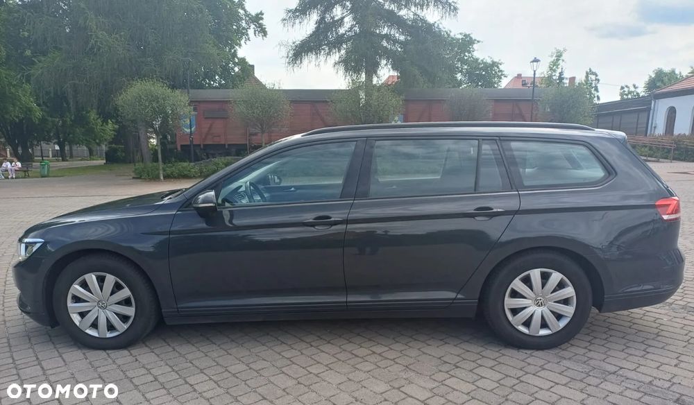 Volkswagen Passat 2.0 TDI (BlueMotion Technology) DSG Comfortline - 12