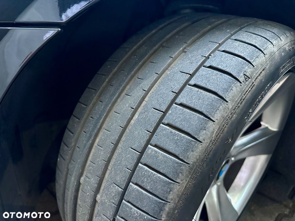 BMW Seria 5 - 28