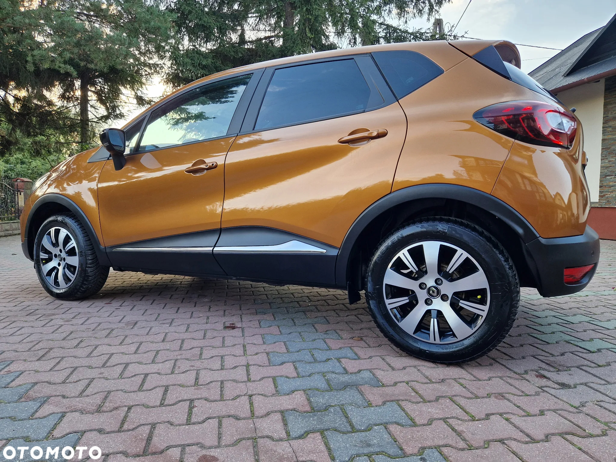 Renault Captur 0.9 Energy TCe Zen - 6