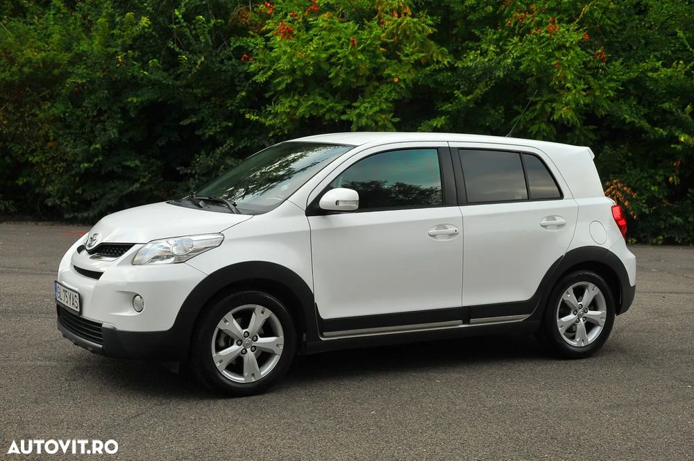 Toyota Urban Cruiser 1.33 4x2 Town - 6