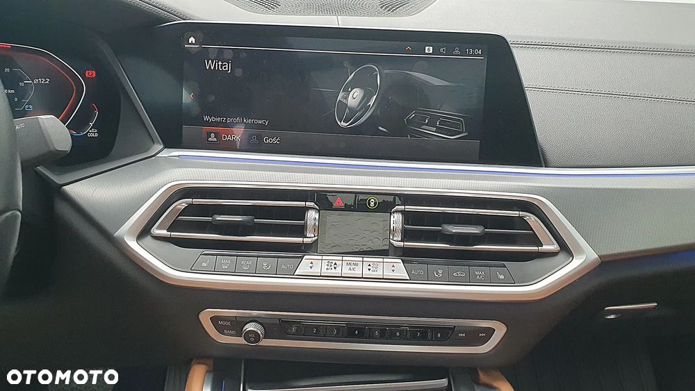 BMW X6 xDrive40i mHEV - 17