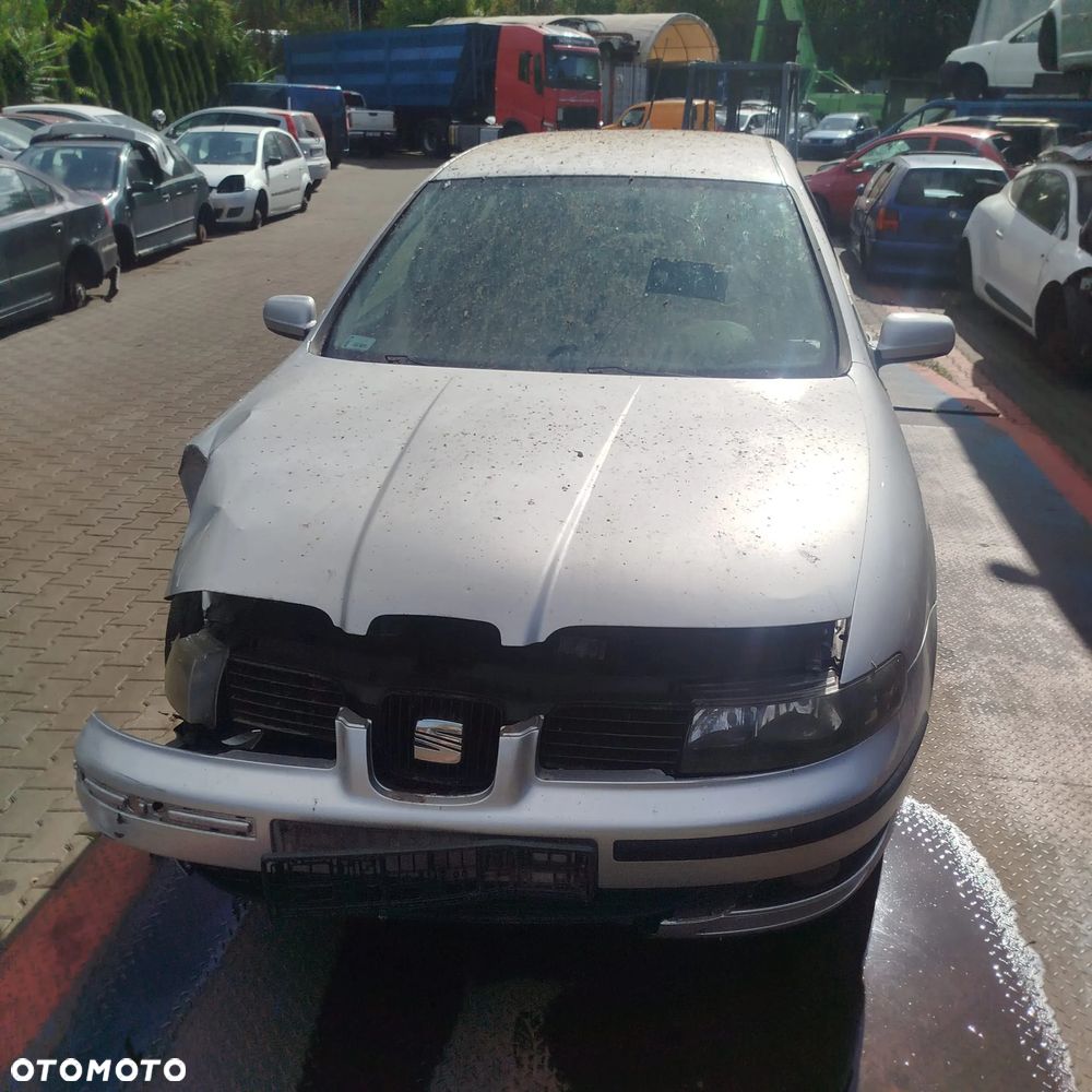Seat Leon 1  na części .