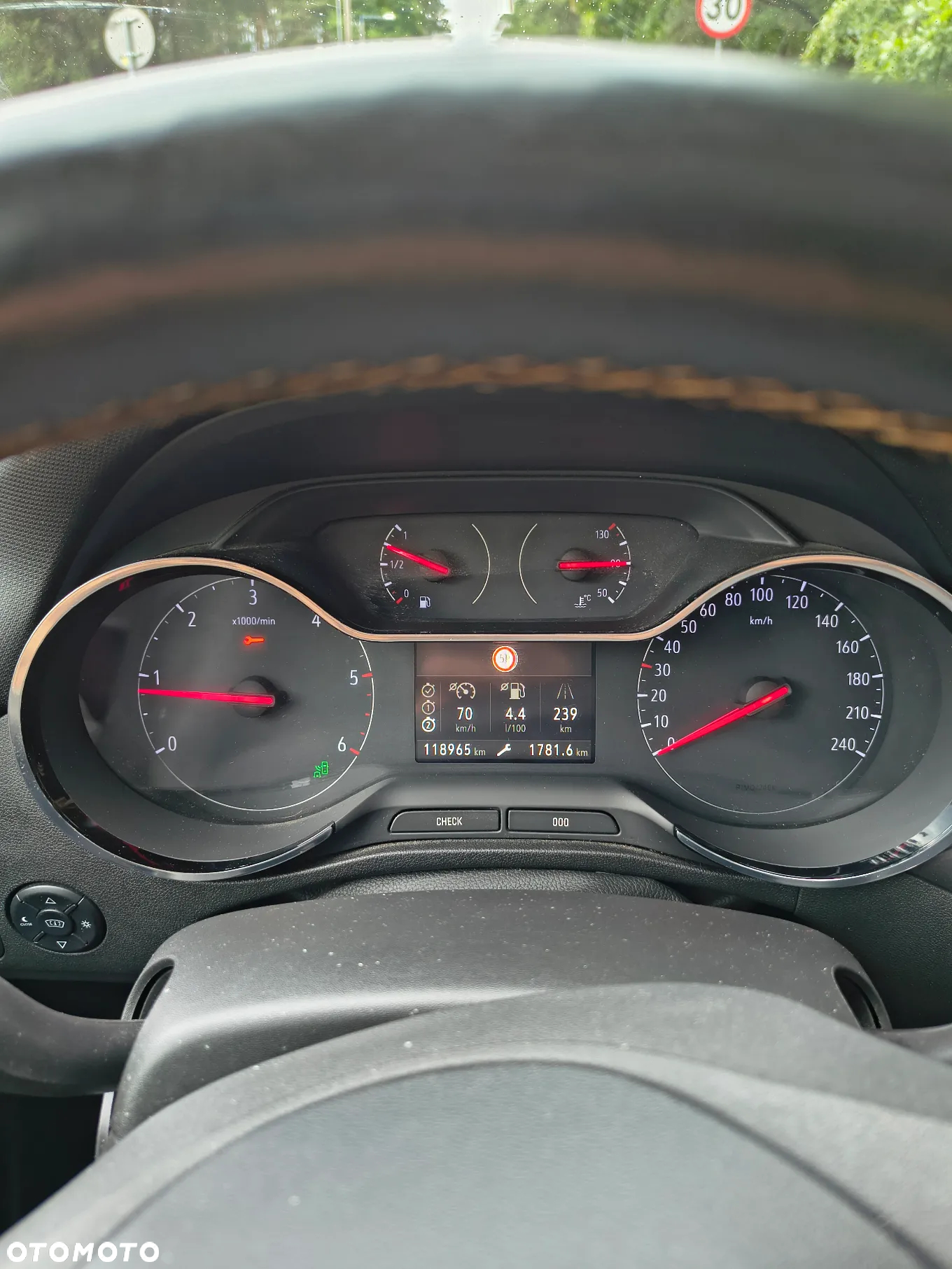 Opel Crossland X 1.6 Diesel Edition - 17