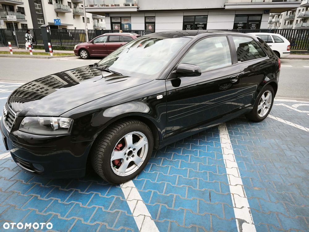 Audi A3 3-drzwiowe 1.6 Ambiente - 2
