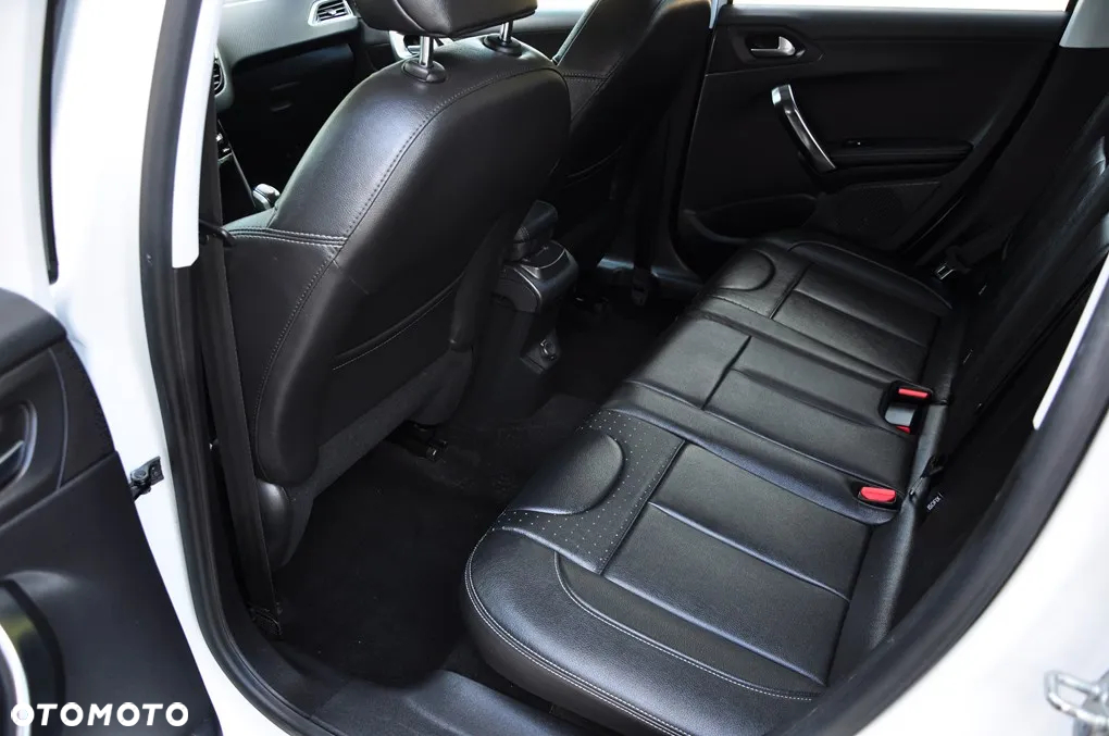 Peugeot 2008 PureTech 110 Stop&Start Business-Line - 26