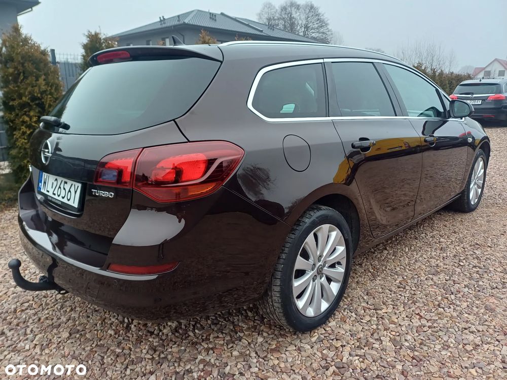 Opel Astra 1.4 Turbo Cosmo - 13