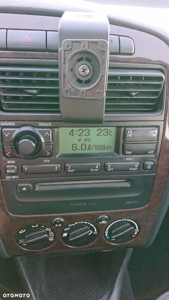 Toyota Avensis 2.0 D-4D Sol - 15