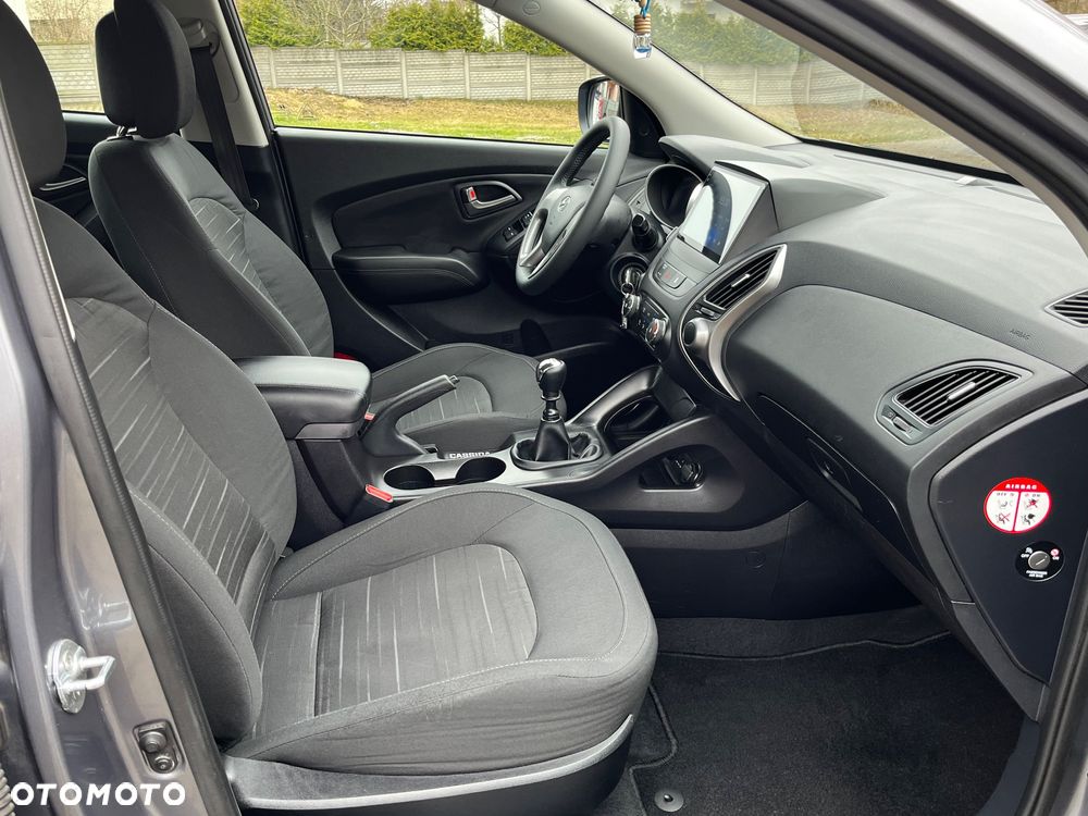 Hyundai ix35 1.6 2WD blue Style - 14