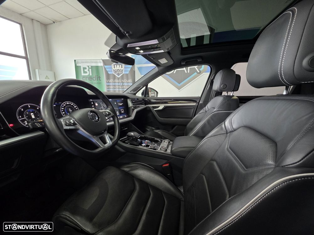 VW Touareg 3.0 TDI V6 Elegance Plus - 6