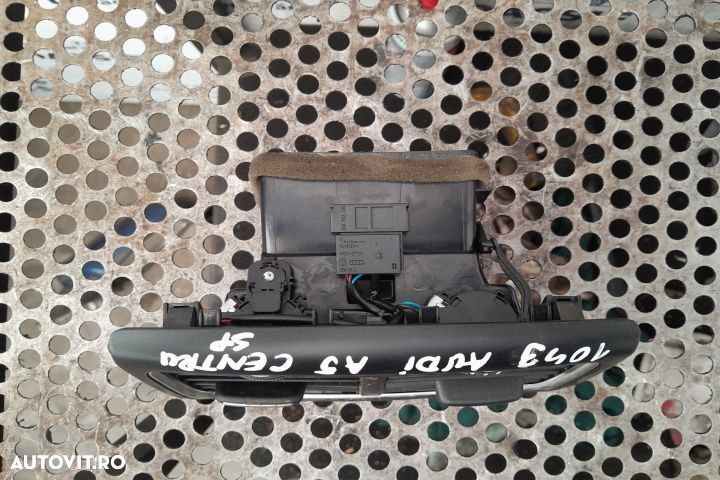 Grila ventilatie spate 8K0819203J Audi A5 8T [facelift] [2011 - 2016] - 3