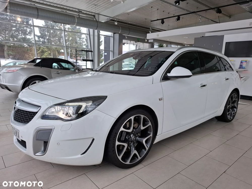 Opel Insignia 2.8 T V6 OPC - 1