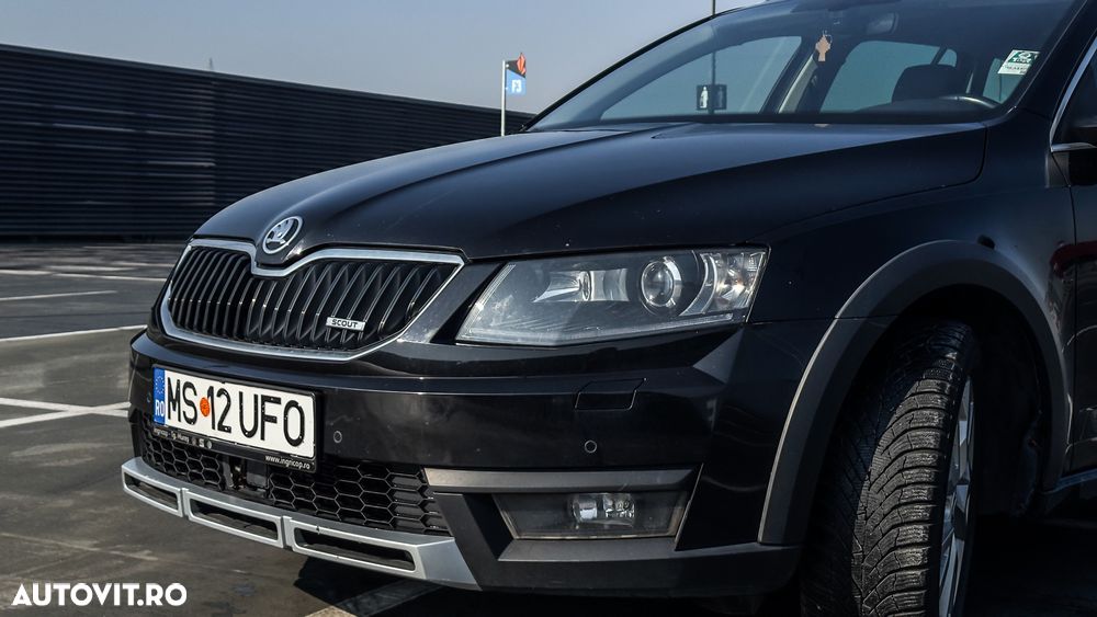 Skoda Octavia 2.0 TDI 4x4 DSG Scout - 5