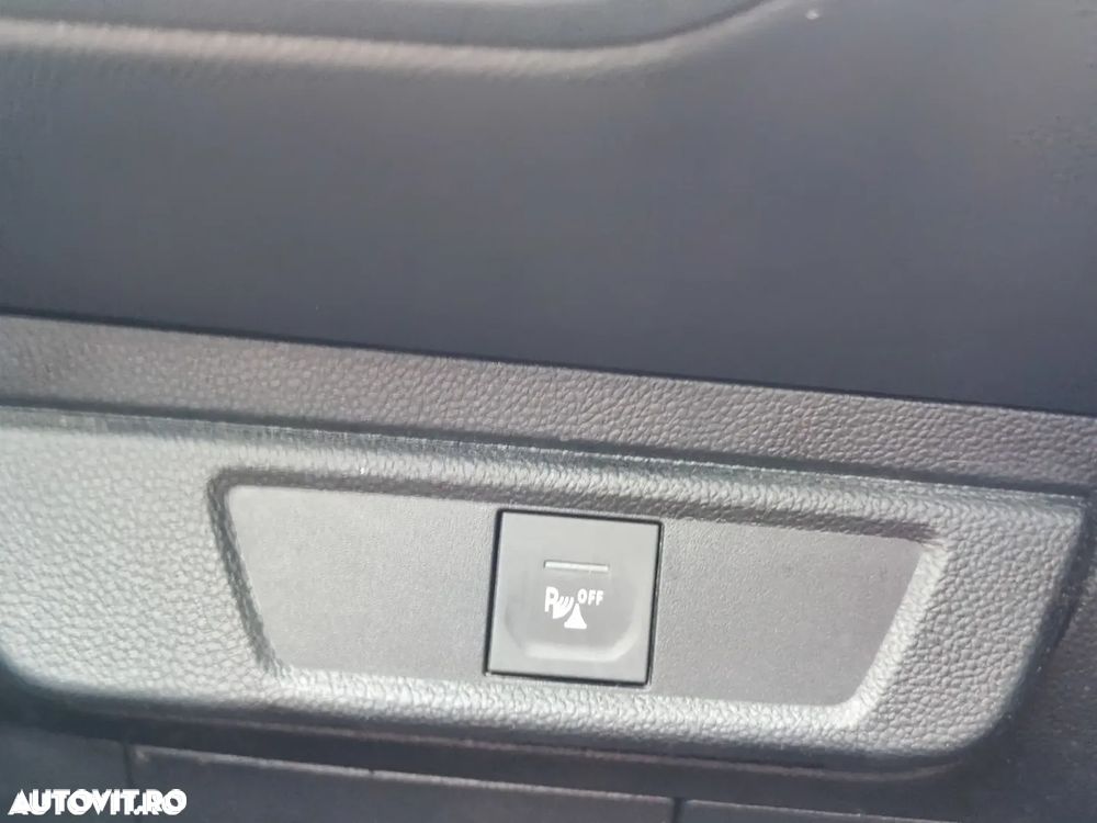 Dacia Logan TCe 90 MT6 Prestige - 15