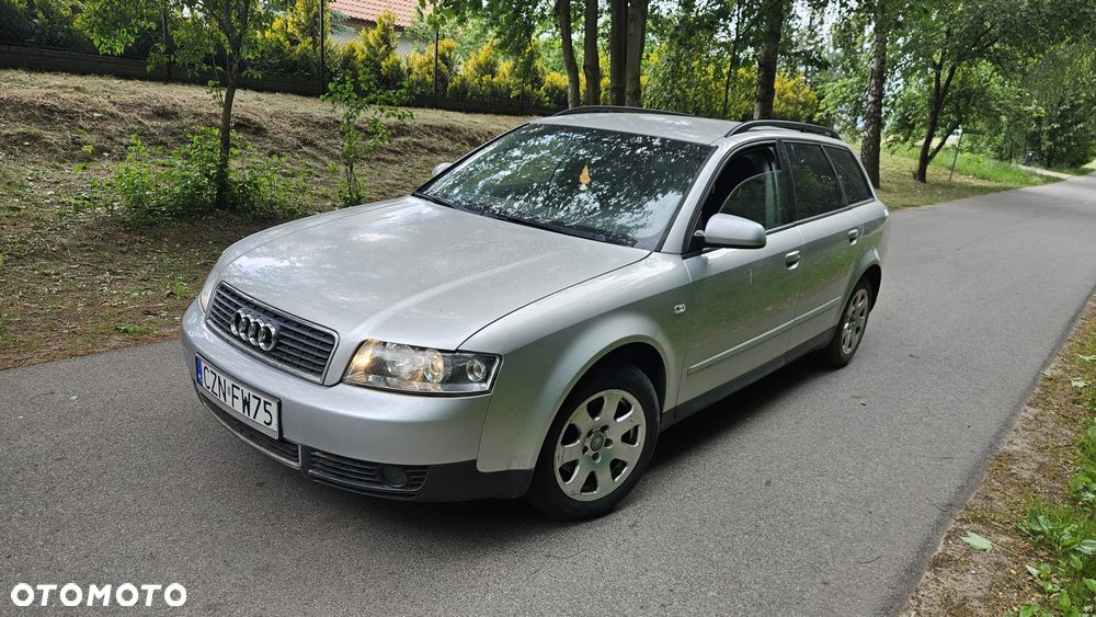 Audi A4 Avant - 1