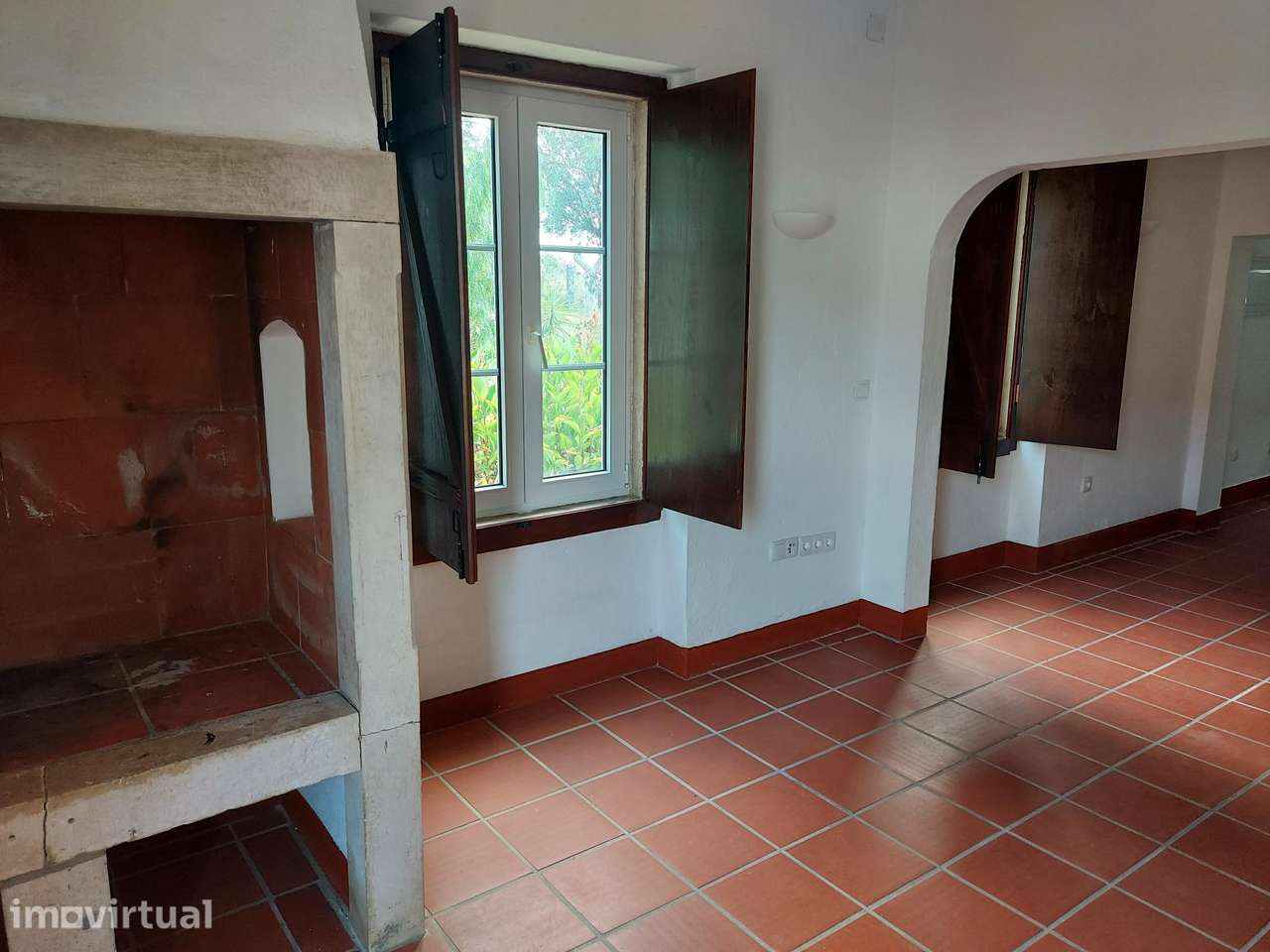 Casa tipica numa quinta tradicional dentro de Torres Novas - Grande imagem: 3/6